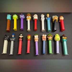 Pez Dispenser Lot of 18